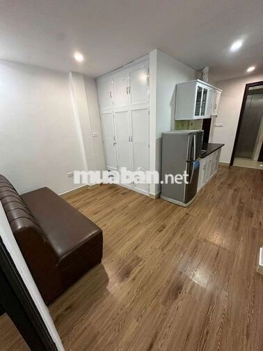 Cho thuê CCMN 1n1k 35-40m2 Full đồ. cửa sổ thoáng tại Phương Liệt