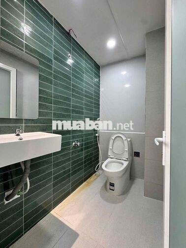 CHDV 2 PN | 1 WC | CỬA SỔ TRỜI