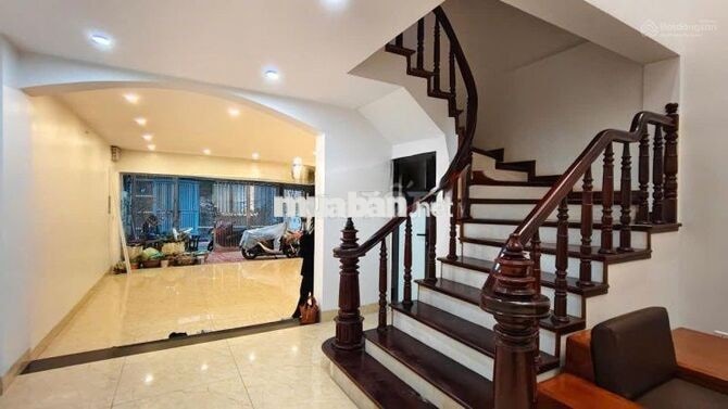 Cho thuê nhà riêng 90m2 full nội thất tại Cầu Giấy, Hà Nội