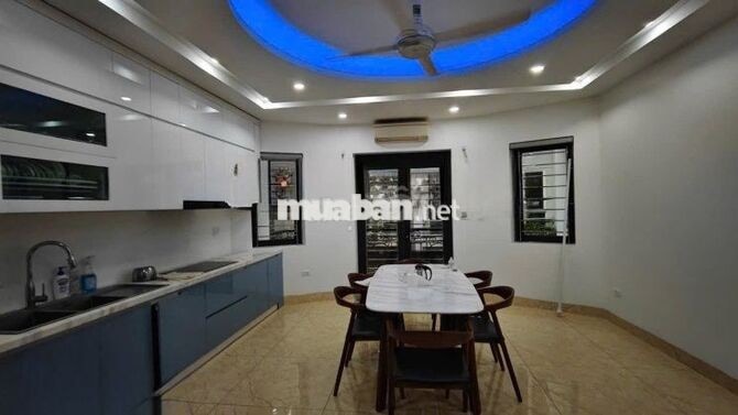 Cho thuê nhà riêng 90m2 full nội thất tại Cầu Giấy, Hà Nội