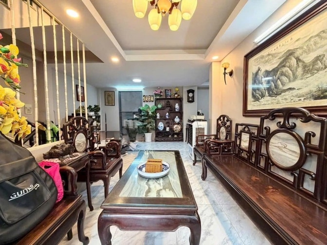 Nhà 3 lầu Cao cấp hẻm xe hơi Dương Quảng Hàm, P5, Q.Gò Vấp, giá: 8,7