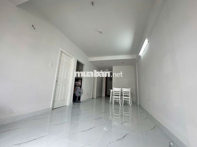 Chính chủ bán căn Ehome 3, 2PN|2WC dt 64m2, sổ hồng sẵn, ngay hồ bơi