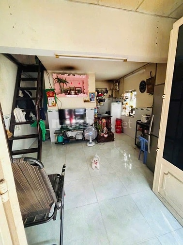 Căn góc nở hậu hẻm thông Dương Bá Trạc (P2Q8 cũ) P. Chánh Hưng mới. Gi
