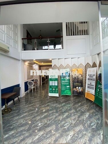 Chính chủ cho thuê MT 185C Lê Quang Định, 5x20m, thang máy