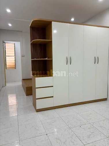 Cho thuê Căn hộ tầng 3 TT Trần Hưng Đạo, Phường Cửa Nam, TP Hà Nội