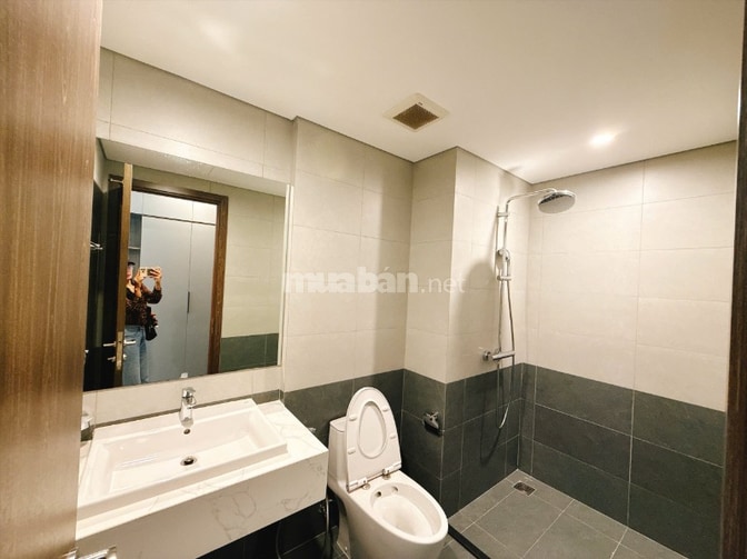 CHO THUÊ 2PN NỘI THẤT CƠ BẢN THE BEVERLY VINHOMES GRAND PARK