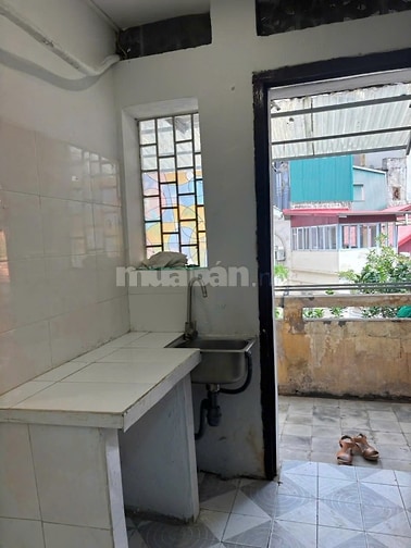  Cho thuê Căn hộ tầng 3 TT Trần Hưng Đạo, Phường Cửa Nam, TP Hà Nội