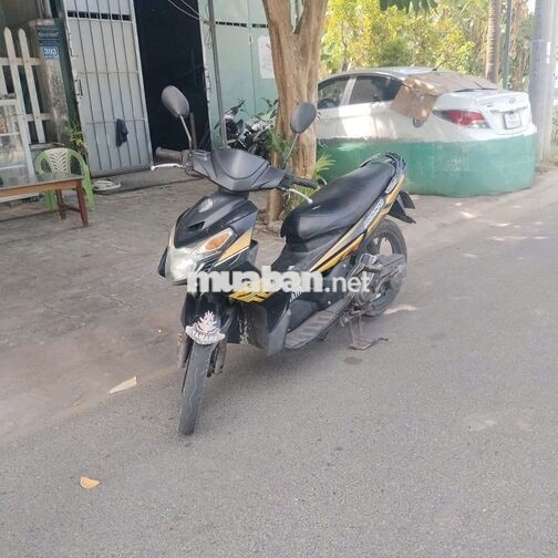 Bán xe Yamaha Nouvo biến  43 giá 3tr800.