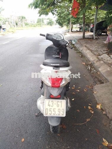 Bán xe Piaggio Liberty Trắng