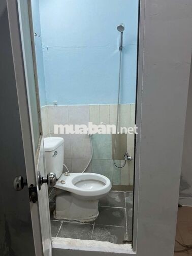 Cho thuê MB 902 Nguyễn Kiệm, phường Hạnh Thông