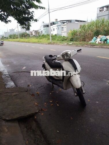 Bán xe Piaggio Liberty Trắng