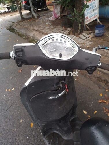 Bán xe Piaggio Liberty Trắng