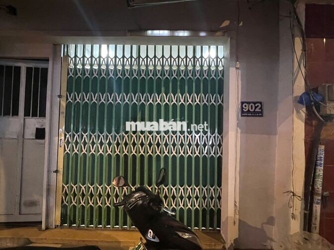 Cho thuê MB 902 Nguyễn Kiệm, phường Hạnh Thông