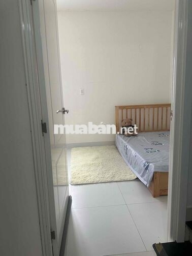 Chính chủ:phòng giờ tự do+đường oto+thang máy, máy lạnh