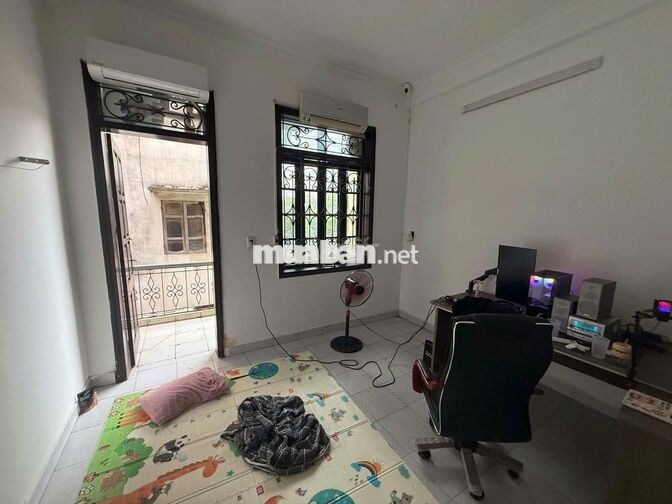 NHÀ NGUYÊN CĂN MẶT ĐƯỜNG HỒ TÙNG MẬU – SÁT SIÊU THỊ, TIỆN MỌI BỀ 