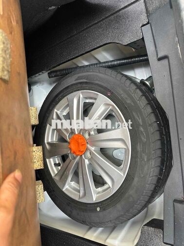 Toyota Vios Trắng Số tự động 5 chỗ
