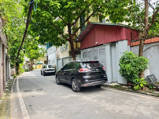 CHO THUÊ NHÀ KINH DOANH , KHO XƯỞNG
