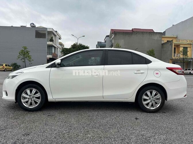 Toyota Vios Trắng Số tự động 5 chỗ
