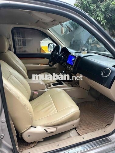 Ford Everest 2009 Tự động Dầu 7 chỗ Vàng cát