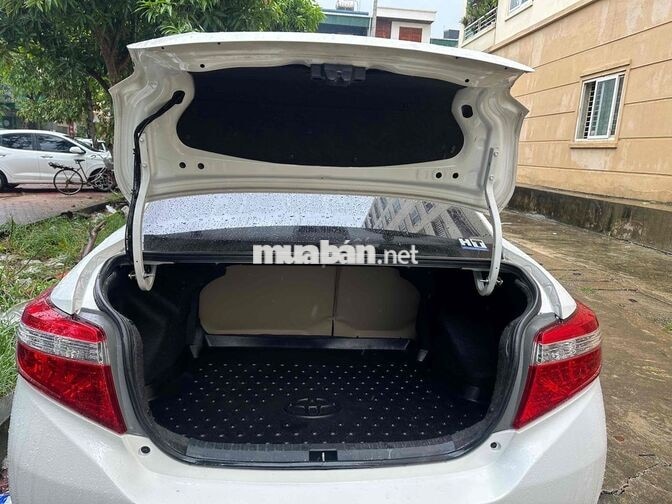Toyota Vios Trắng Số tự động 5 chỗ