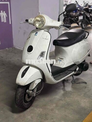 Piaggio Vespa LX125 2011 Trắng 30000km