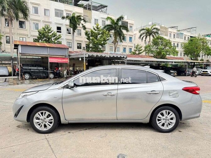 Toyota Vios E MT 2019 Số sàn Bạc