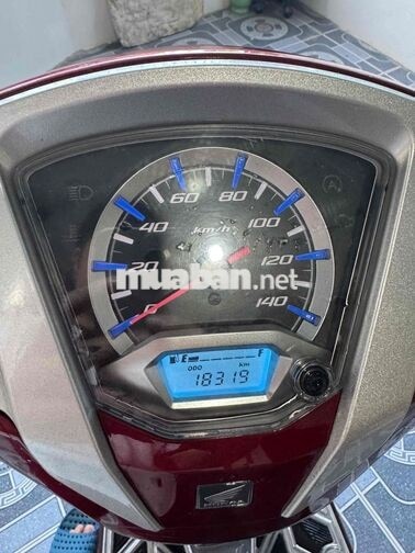 Honda Lead 125 2017 Đỏ 18300 km