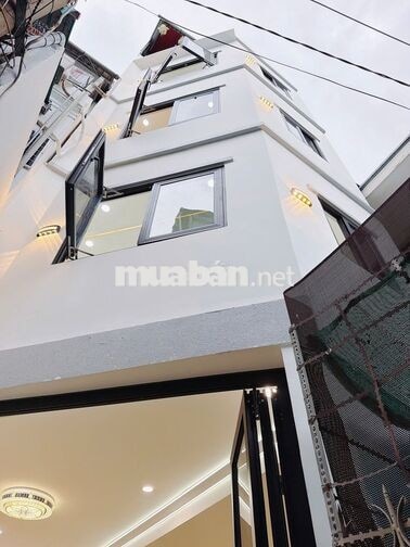 BÁN NHÀ HẺM ĐOÀN VĂN BƠ – P. KHÁNH HỘI, Q.4 | 4 TẦNG – 3PN – 4WC – SHR