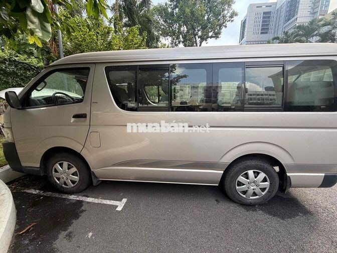 Toyota Hiace 2006