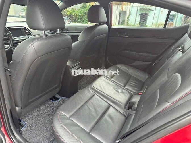 Hyundai Elantra Sport 1.6 Turbo 2018 Đỏ 106.000 km