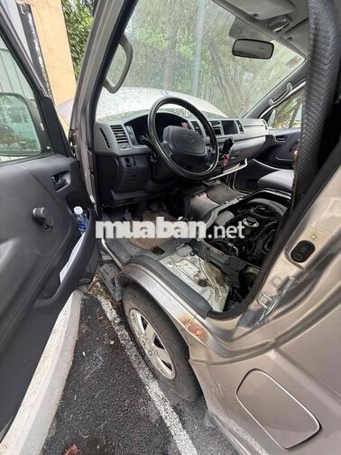 Toyota Hiace 2006