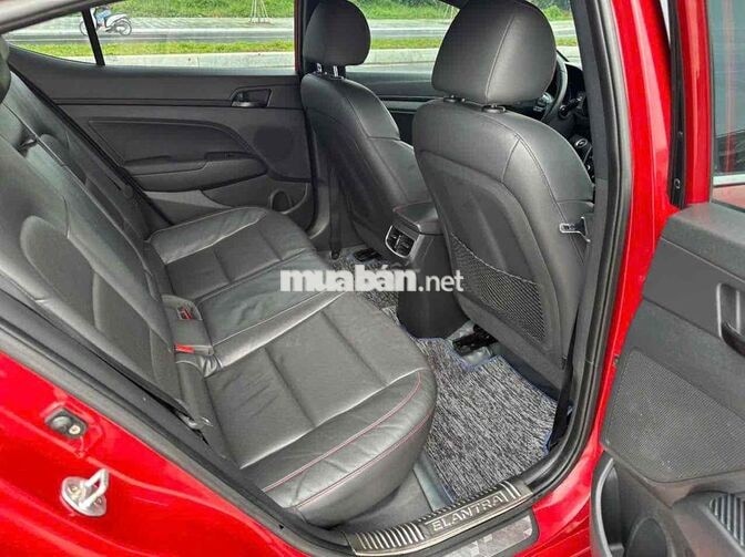 Hyundai Elantra Sport 1.6 Turbo 2018 Đỏ 106.000 km