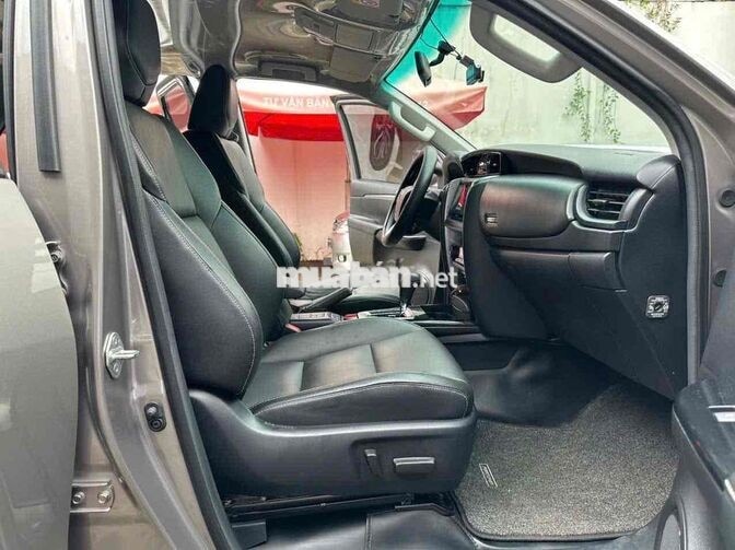 Fortuner 2024 2.4AT dầu, t/động (giảm từ 15tr)
