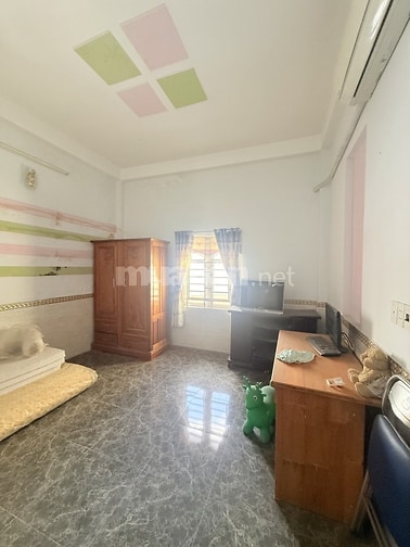 NHÀ ĐẸP GIÁ TỐT - 4 Tầng - Hẻm OTO Tránh, Ngay Bệnh Viện Quận 12
