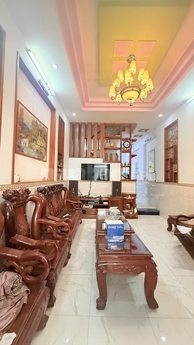 NHÀ ĐẸP GIÁ TỐT - 4 Tầng - Hẻm OTO Tránh, Ngay Bệnh Viện Quận 12