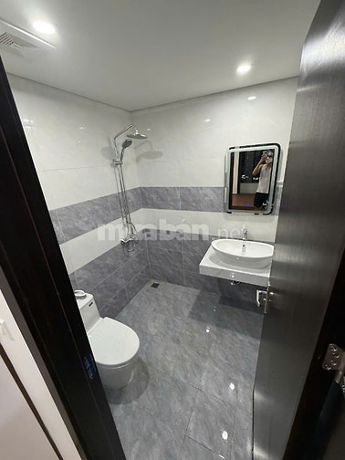 Cần bán căn hộ Athena Pháp Vân 2 ngủ 2wc 2 ban công đồ cơ bản giá 65tr