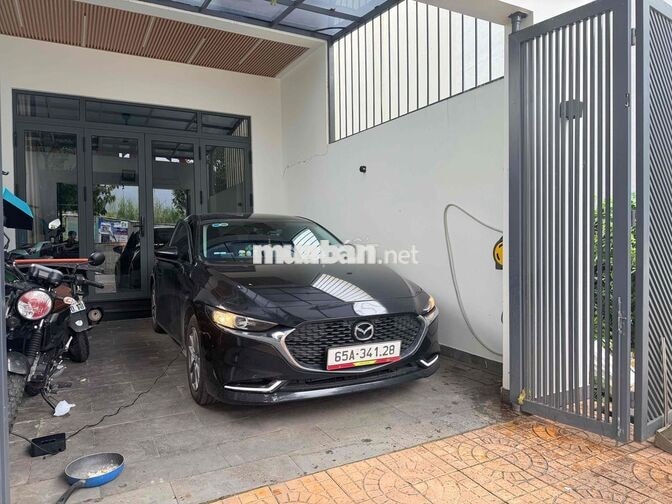 Mazda 3 2022 1.5L Luxury - 56700 km