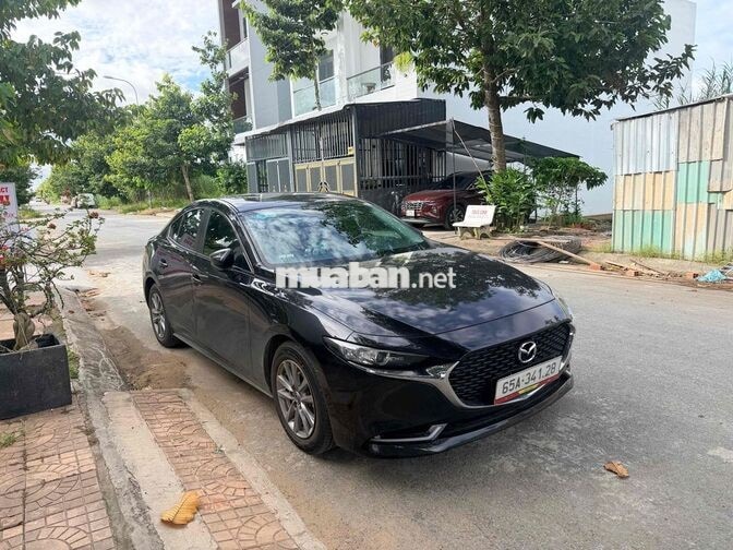 Mazda 3 2022 1.5L Luxury - 56700 km