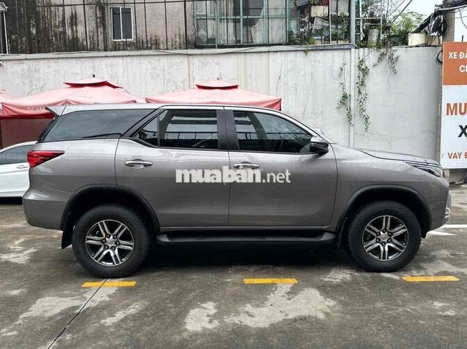 Fortuner máy dầu tự động 2024 lướt 16.000km -960TR