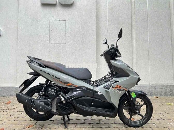 Honda Air Blade 150cc 2022 Xám xi măng ABS