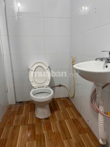 Chi thuê nhà riêng 45m x 3 tầng Khu 183 Đặng Tiến Đông