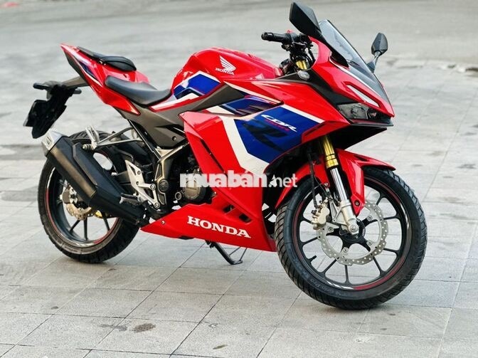Honda CBR Đỏ 150 xe đẹp biển 29 đk chính chủ
