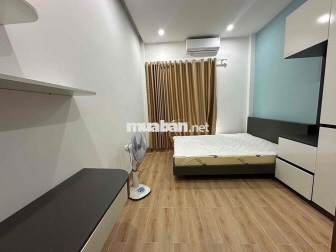 Cho thuê nhà kiệt TRẦN ĐÌNH TRI- GẦN BIỂN, LIÊN CHIỂU. Gồm: 4PN, 3VS,