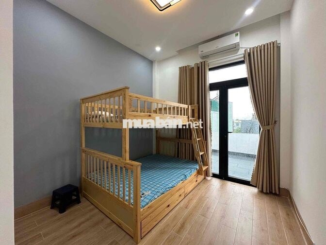 Cho thuê nhà kiệt TRẦN ĐÌNH TRI- GẦN BIỂN, LIÊN CHIỂU. Gồm: 4PN, 3VS,