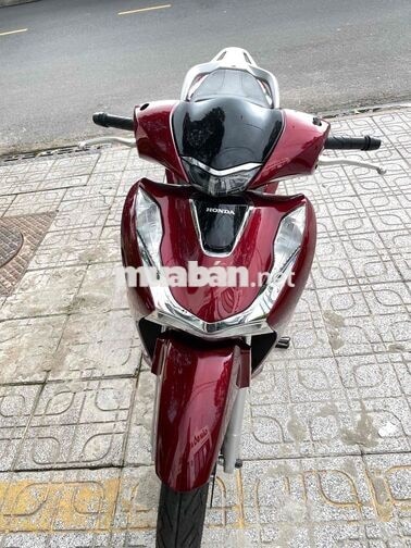 Honda SH 150 ABS Đặc biệt 8000 km Đỏ