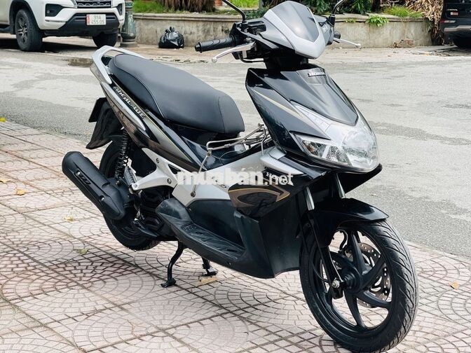 Honda Air Blade Đen, Bạc 110fi biển hà nội