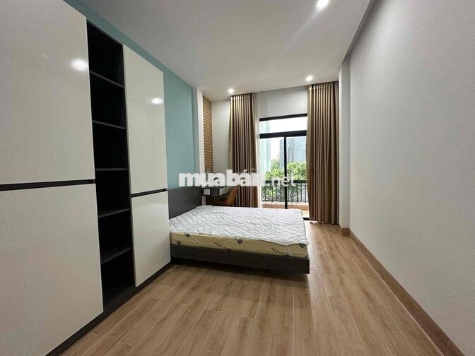 Cho thuê nhà kiệt TRẦN ĐÌNH TRI- GẦN BIỂN, LIÊN CHIỂU. Gồm: 4PN, 3VS,