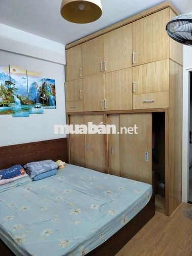 Mình chính chủ cần bán căn hộ 2 ngủ tầng 16 tòa D Xuân Mai Complex