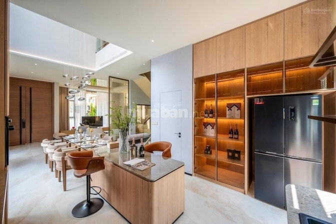 Biệt thự Urban Green, 200m2 sân vườn, giá từ 20 tỷ, tt 30% nhận nhà