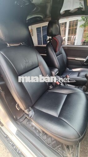 Isuzu D-MAX LS 2011 Số sàn Bạc (1 cầu)